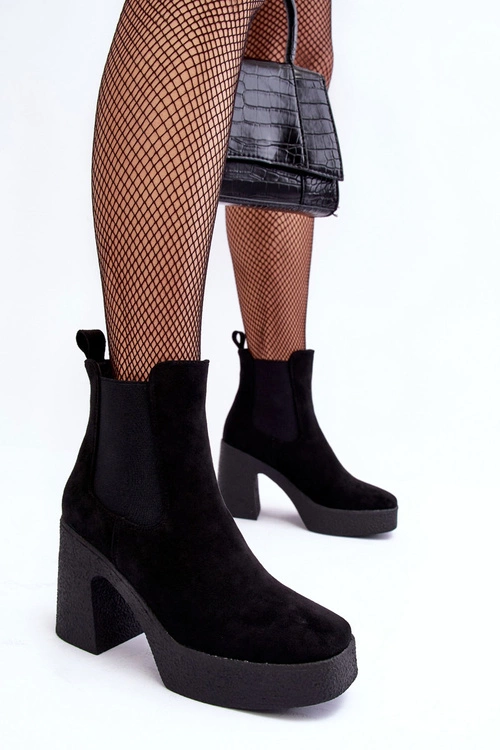 Zamszowe Botki Na Masywnym Słupku Czarne Sunilda