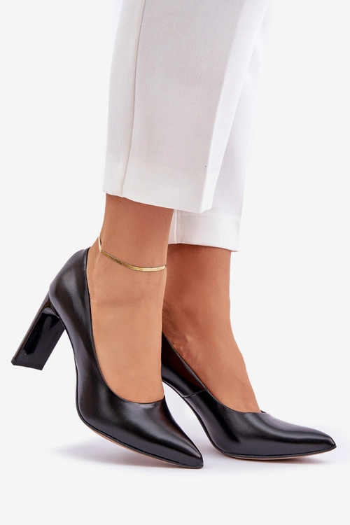 Eleganckie Czółenka Ze Skóry Naturalnej Na Słupku Lewski 2659/2043 Czarne