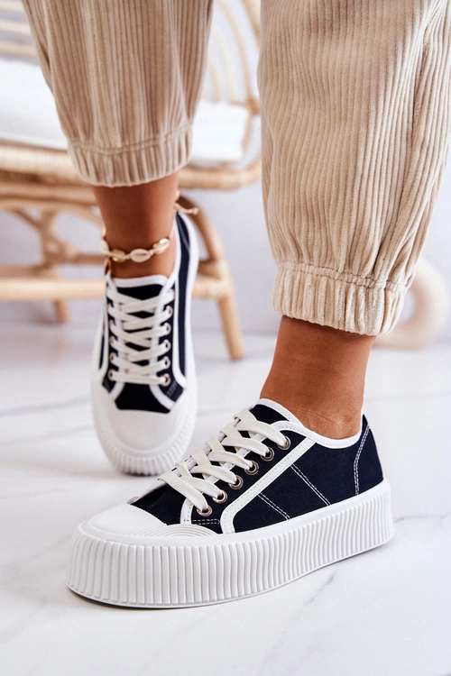 Niskie Trampki Na Platformie Czarne Mischa