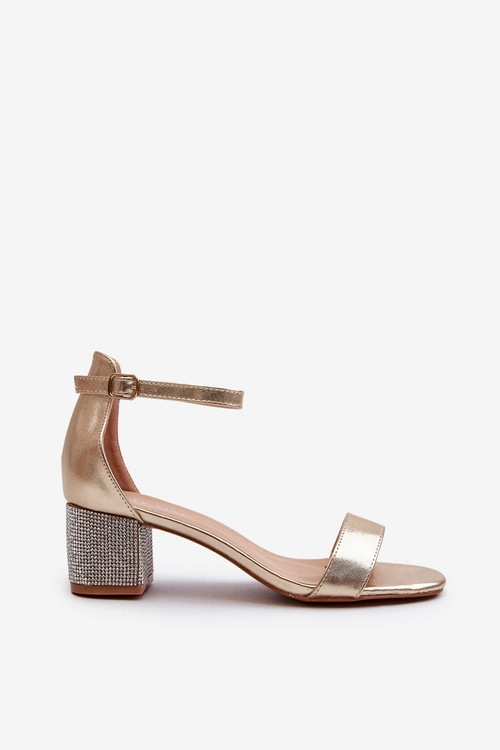 Sandały Damskie Z Eko Skóry Na Zdobionym Obcasie Złote Wiatalia