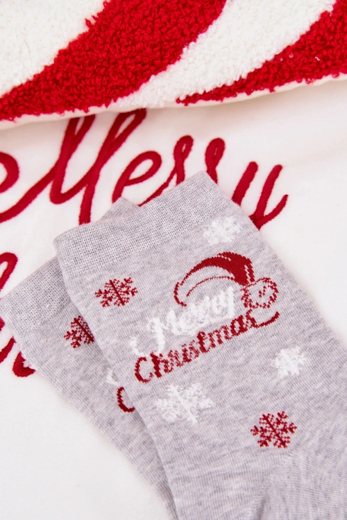 Skarpetki Damskie Świąteczne Śnieżynki Z Napisem Jasnoszare
