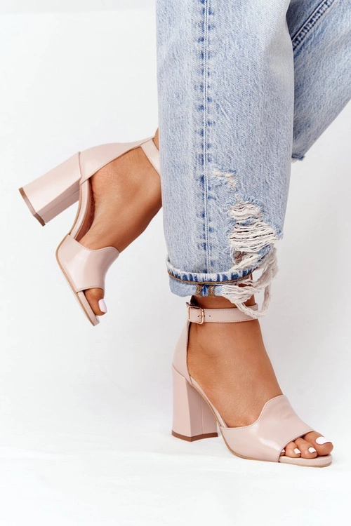 Skórzane Sandały Na Słupku Visconi 4361537 Nude