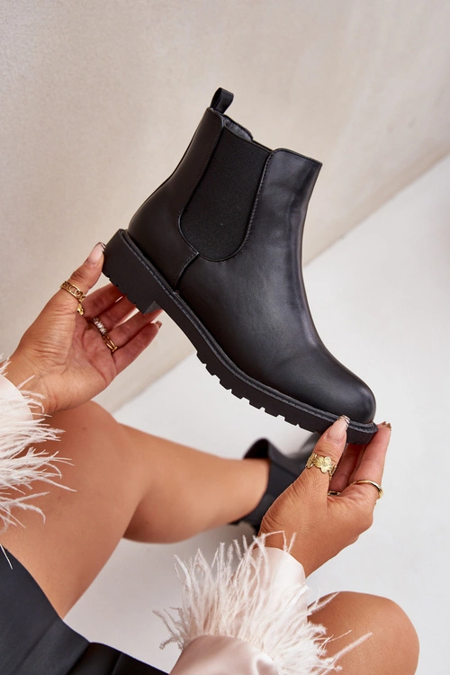 Botki Sztyblety Damskie Na Płaskim Obcasie Czarne Selanna