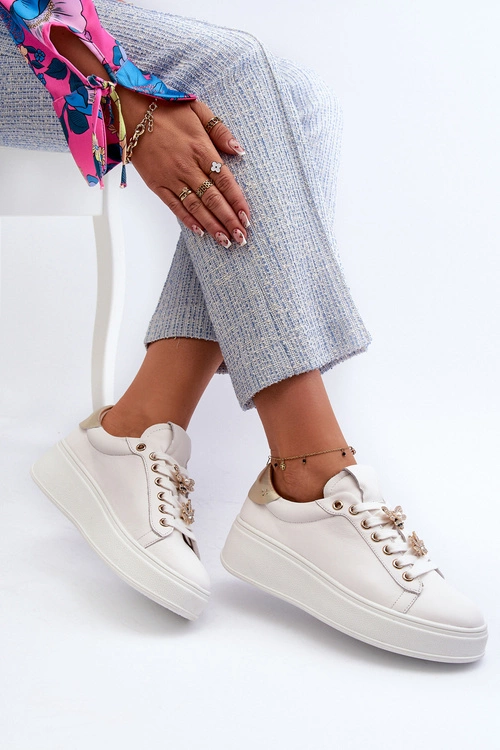 Skórzane Sneakersy Damskie Na Platformie Z Przypinkami D&A SN67 Białe