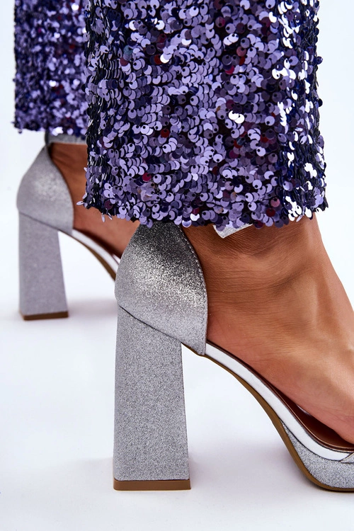 Błyszczące Sandałki Na Masywnym Obcasie Srebrne Calmi