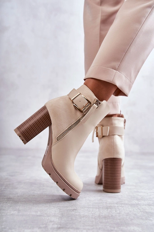 Skórzane Botki Na Obcasie Z Ozdobnym Zamkiem Beżowe Rosita