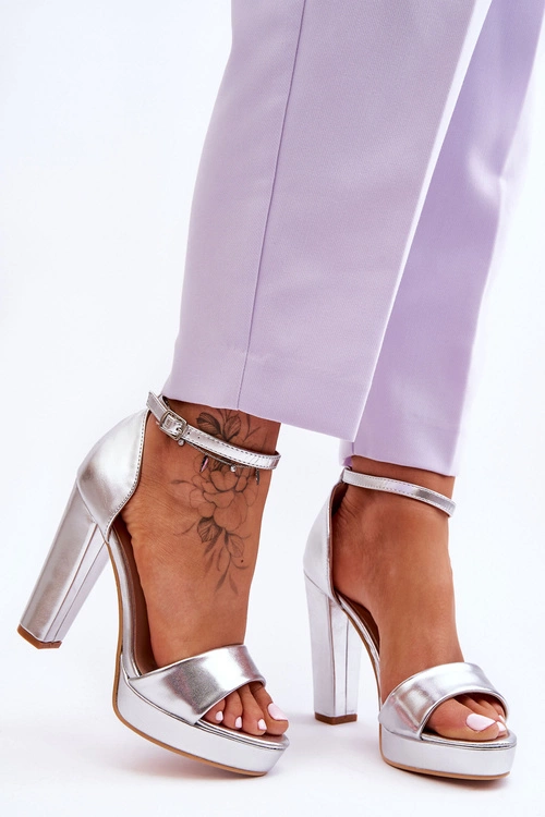 Sandały Na Wysokim Obcasie Srebrne Mandy
