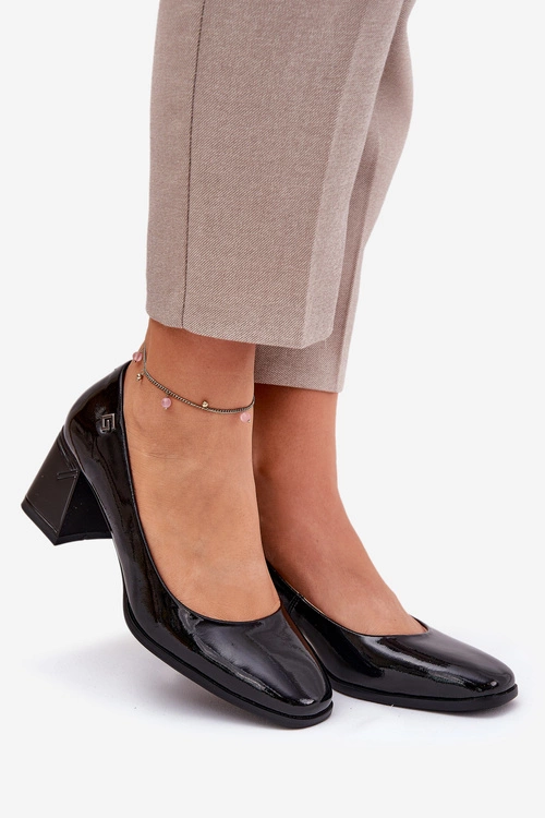 Skórzane Lakierowane Czółenka Na Słupku Vinceza 91130 Czarne