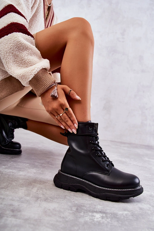 Modne Skórzane Botki Glany Czarne Casso