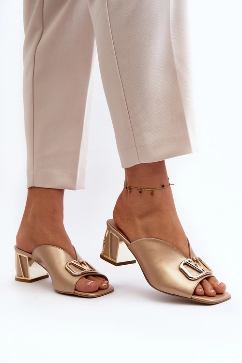 Eleganckie Klapki Damskie Na Obcasie Laura Messi 2771 Złote