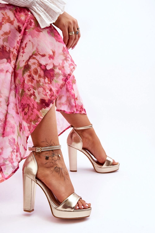 Sandały Na Wysokim Obcasie Złote Mandy