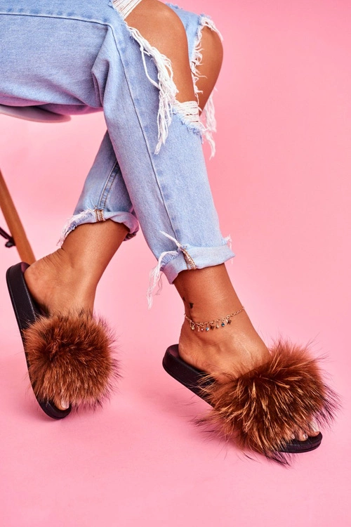 Klapki Z Naturalnym Futerkiem Brązowe Elsa