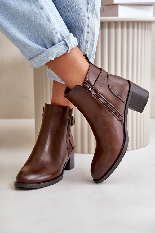 Botki Damskie Ocieplane Na Słupku Z Klamrą Brązowe Nevillira