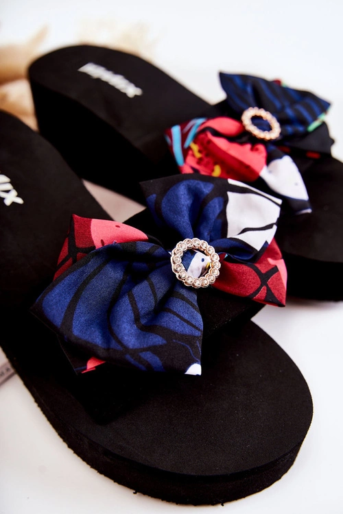 Damskie Piankowe Klapki Na Koturnie Czarne Silana