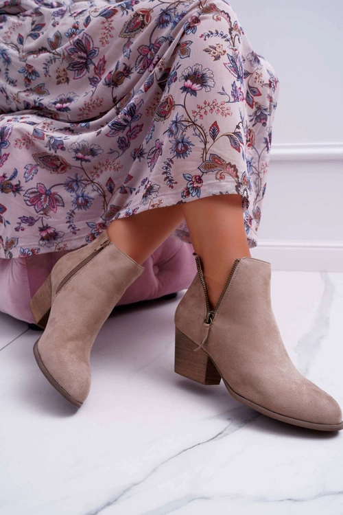 Botki Damskie Na Obcasie Suwak Zamszowe Beżowe Farre