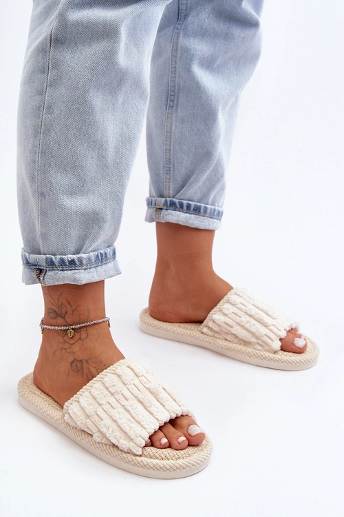 Damskie Klasyczne Kapcie Beżowe Rirovi