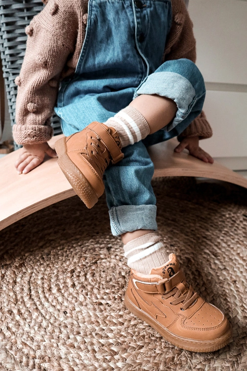 Dziecięce Wysokie Ocieplane Buty Sportowe Camel Clafi