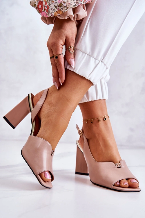 Zamszowe Sandałki Na Słupku Beżowe Fiorine