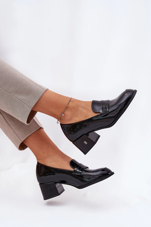 Lakierowane Skórzane Półbuty Damskie Na Obcasie Vinceza 18105 Czarne