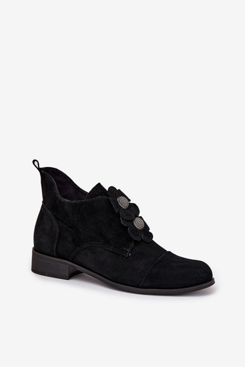Zamszowe Półbuty Damskie Z Ozdobnymi Kwiatkami Zazoo 3080 Czarne
