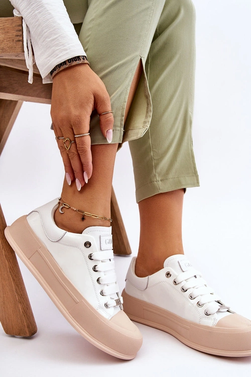 Damskie Lakierowane Trampki Na Platformie GOE LL2N4020 Białe