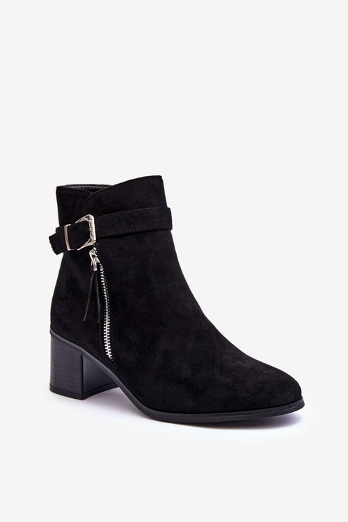 Zamszowe Botki Na Obcasie Z Klamrą Czarne Bronte