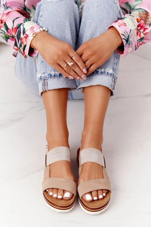 Sandały Ze Srebrnym Ściągaczem Beżowe Almeria