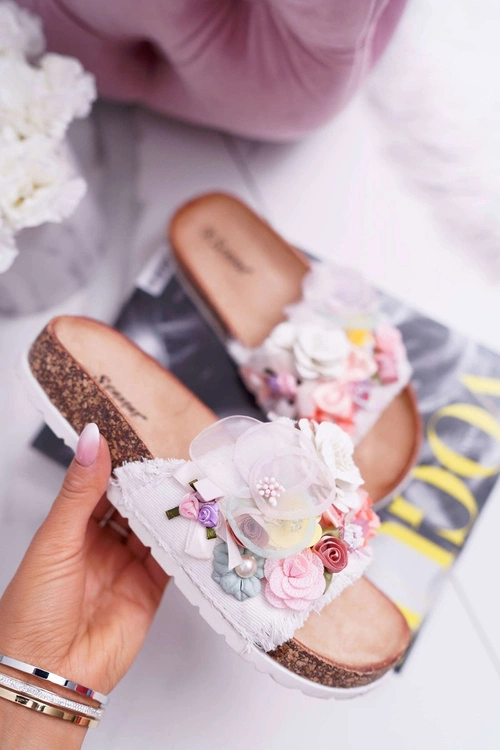 Klapki Damskie Z Kwiatami Białe Enrissa