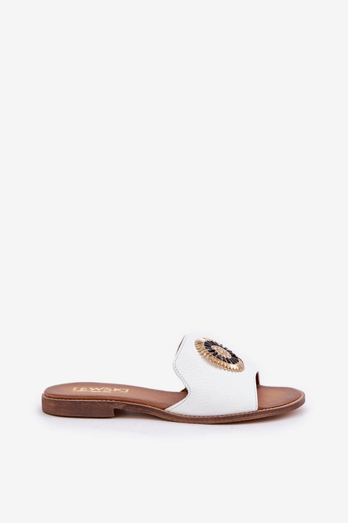 Skórzane Klapki Z Ozdobą Na Płaskim Obcasie Lewski 3047/O Białe