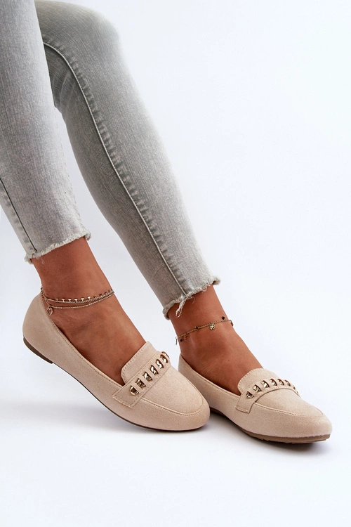 Błyszczące Mokasyny Damskie Z Łańcuchem Beżowe Aredilla