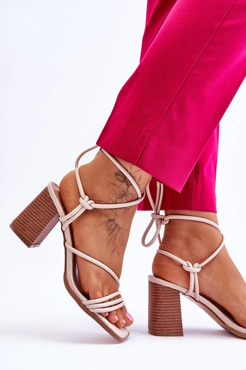 Skórzane Damskie Sandały Na Słupku Beżowe Seyna