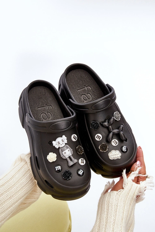 Piankowe Damskie Lekkie Klapki Na Masywnej Podeszwie Czarne Matirra