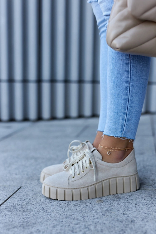 Zamszowe Półbuty Lewski Shoes 3163 Jasnobeżowe