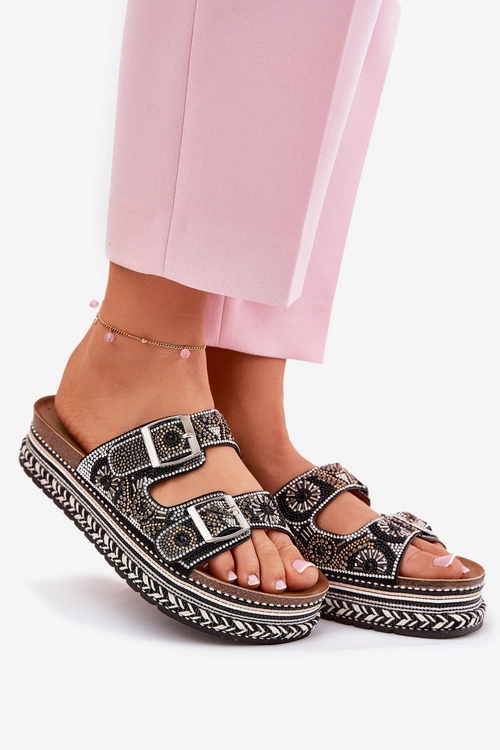 Klapki Ze Zdobieniem I Klamrami Na Platformie Czarne Mellene