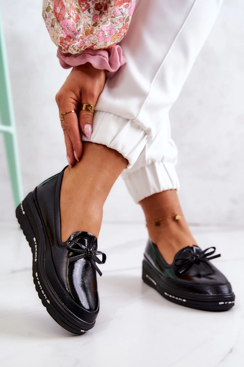 Damskie Lakierowane Mokasyny Na Koturnie Czarne Frilly