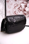 Torebka Listonoszka Z Frędzlami LAURA BIAGGI Błyszcząca Czarna