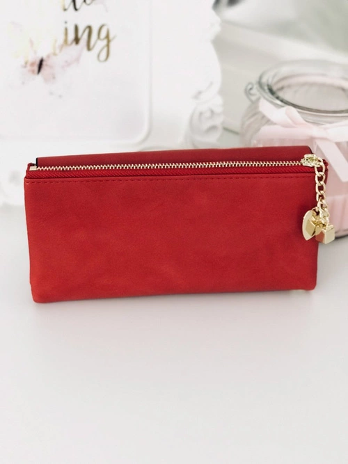 Duży Damski Czerwony Portfel z Brelokiem Serduszko