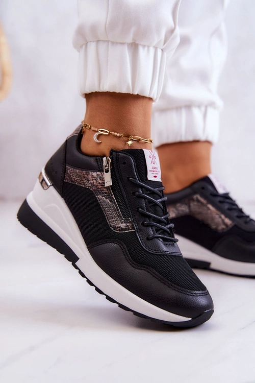 Damskie Sneakersy Na Koturnie Cross Jeans JJ2R4027C Czarne