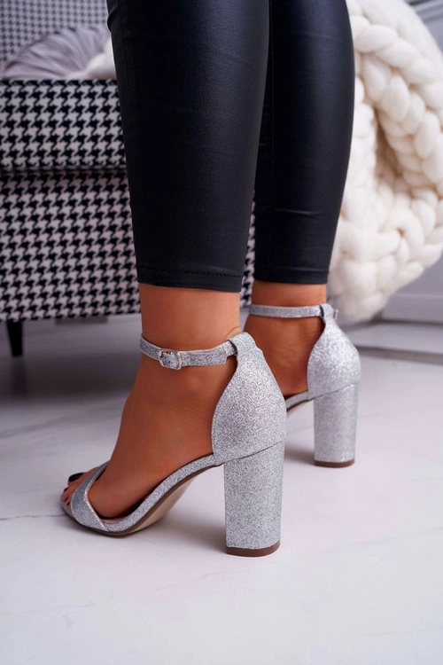 Sandały Damskie Na Słupku Brokatowe Srebrne Berglat