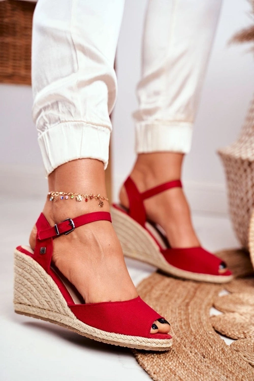 Sandały Damskie Na Plecionej Koturnie Big Star Czerwone DD274A213