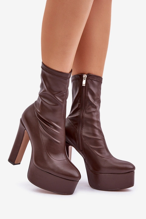 Botki Na Wysokim Obcasie Słupku I Platformie Ciemnobrązowe Tennira