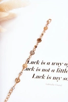 Odcienie żółtego i złota