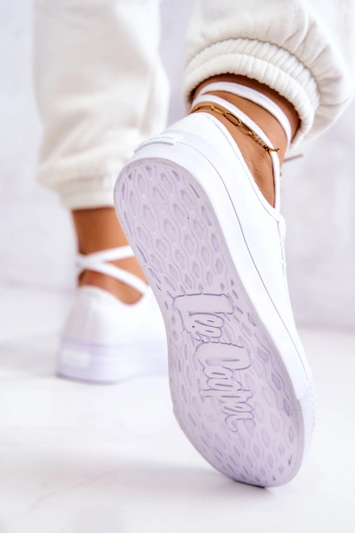 Damskie Tenisówki Lee Cooper LCW-22-31-0890L Białe