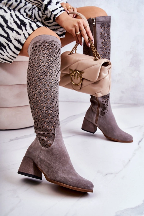 Zamszowe Kozaki Z Ażurowym Wzorem Szare Hekilea