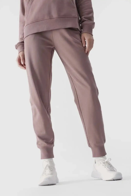 Damskie Spodnie Dresowe Joggery 4F 4FWMM00TTROF0945-83S Beżowe