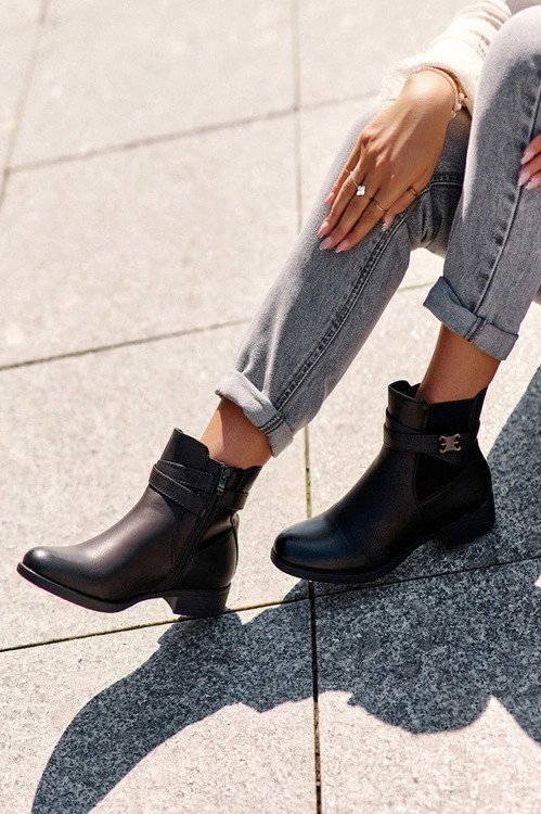 Botki Damskie Na Płaskim Obcasie Czarne Noria