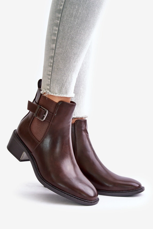 Botki Sztyblety Damskie Na Niskim Obcasie Ze Złotą Klamrą Brązowe Vomera