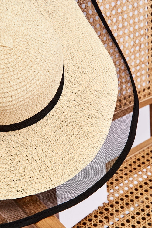 Modny Damski Kapelusz Z Siateczką Jasnobeżowy