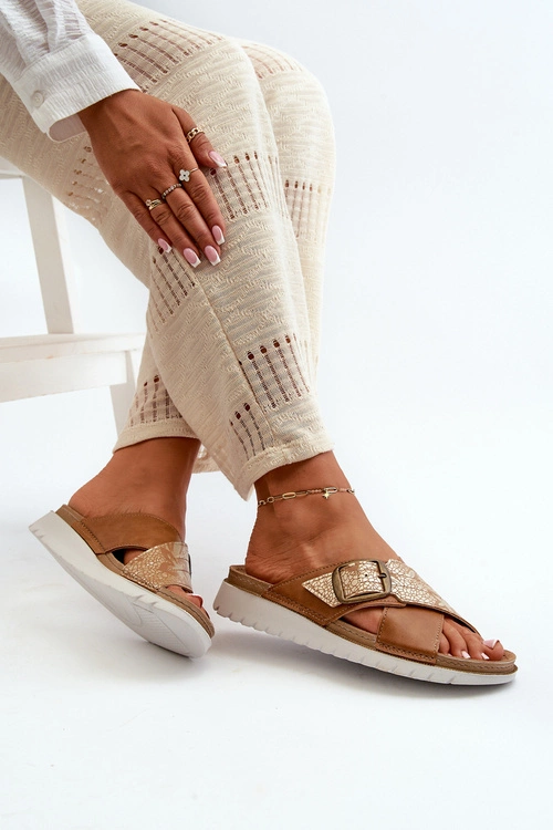 Wygodne Klapki Damskie Z Klamrą Inblu CN000032 Camel