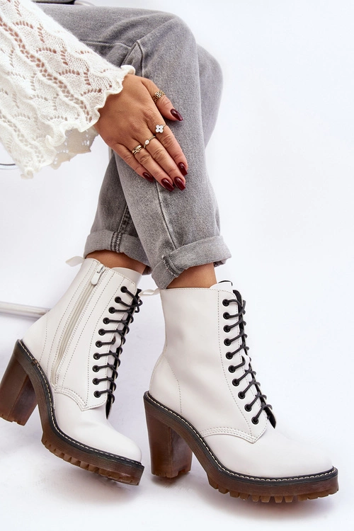 Botki Damskie Sznurowane Na Słupku Białe Arove